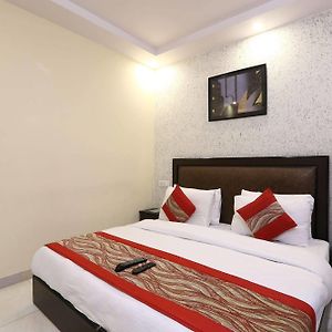 Compact Room